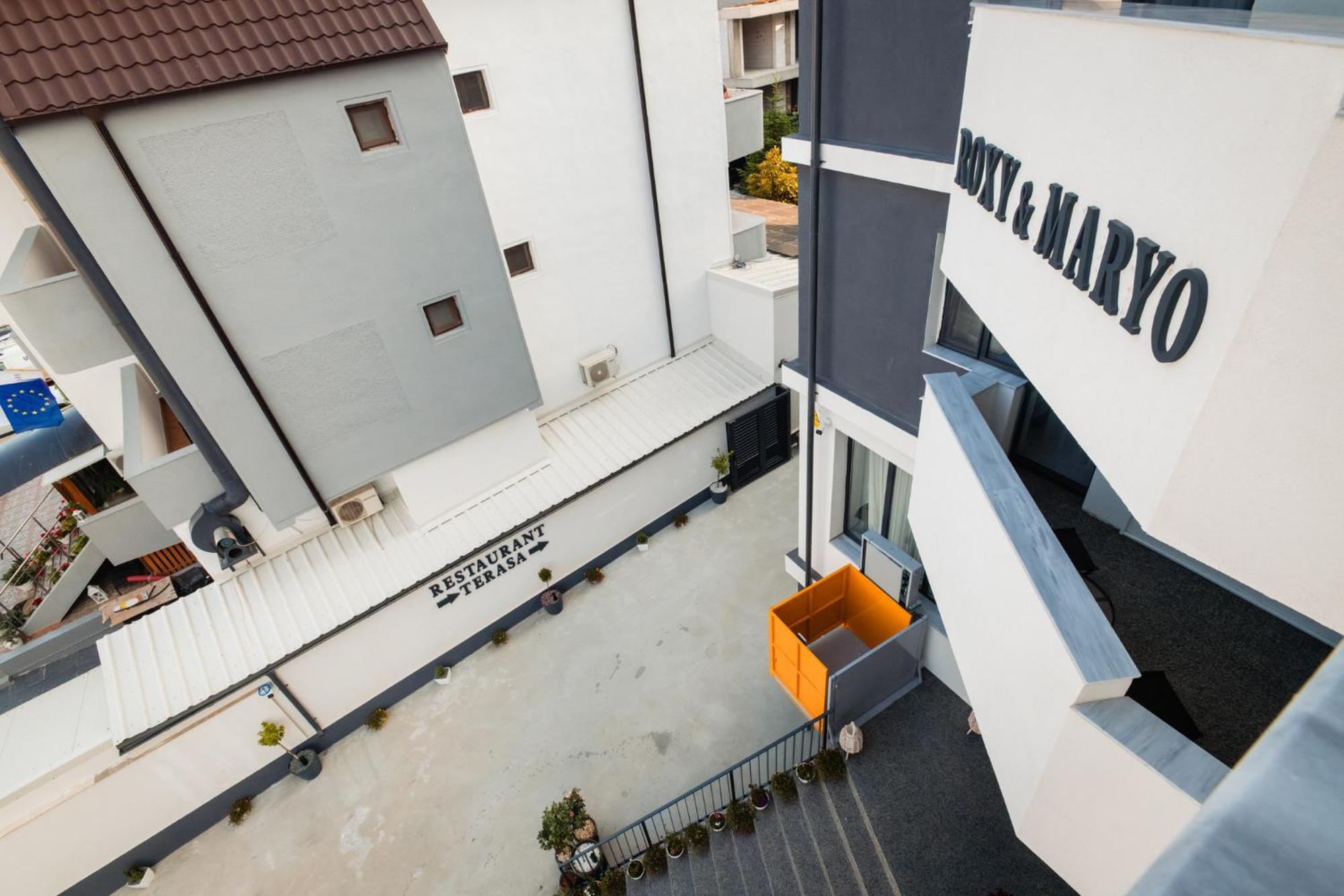 Roxy&maryo Hotel 3*