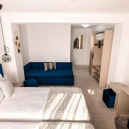 Hotel-Apartments Roxy&Maryo Eforie Nord Exterior photo