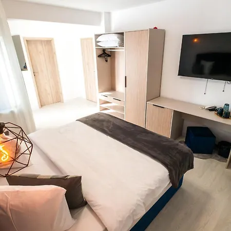 Hotel-Apartments Roxy&Maryo Eforie Nord Exterior photo