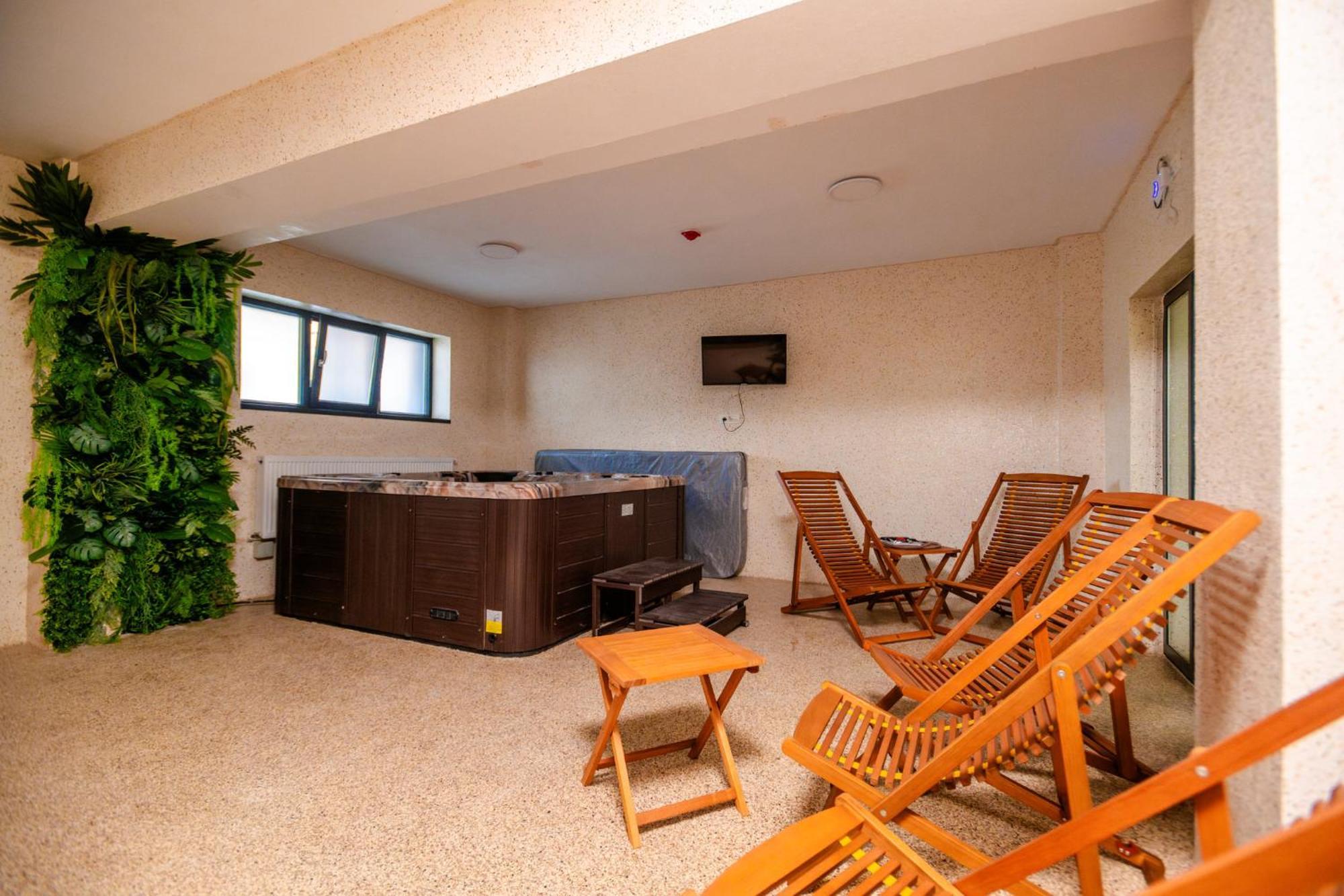 Roxy&maryo Hotel 3*