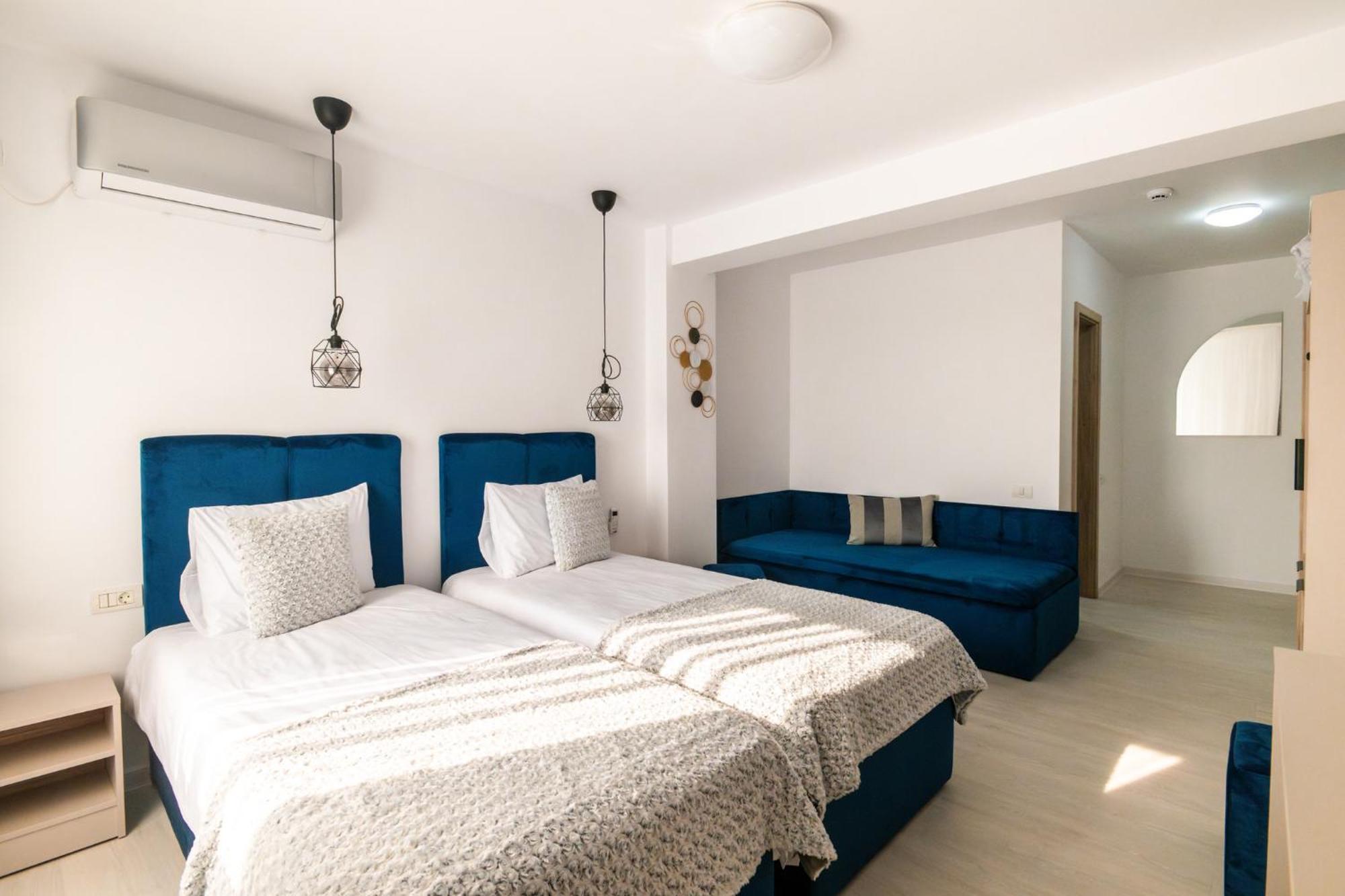 Hotel Roxy&maryo